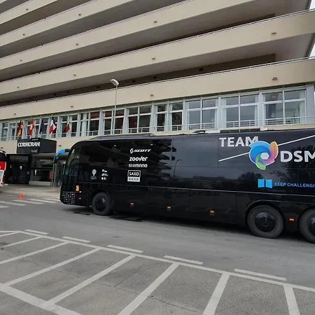 Cormoran Κατόλικα