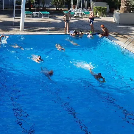 Cormoran Ξενοδοχείο 4*