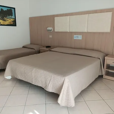 Cormoran Hotel 4*