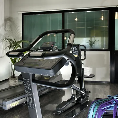 Cormoran Hotel 4*