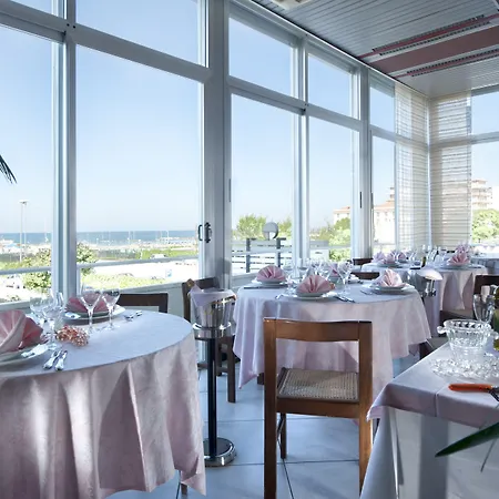 Cormoran Hotel Cattolica