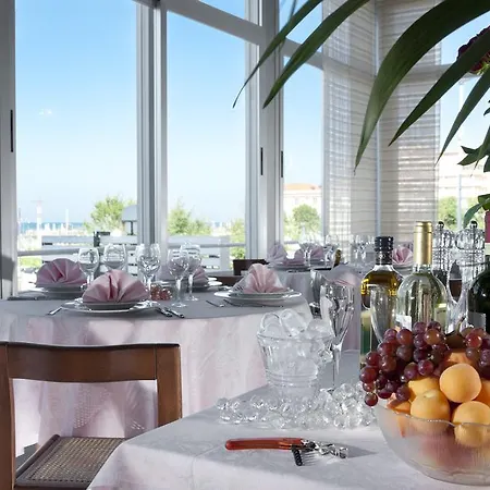 Hotel Cormoran Cattolica