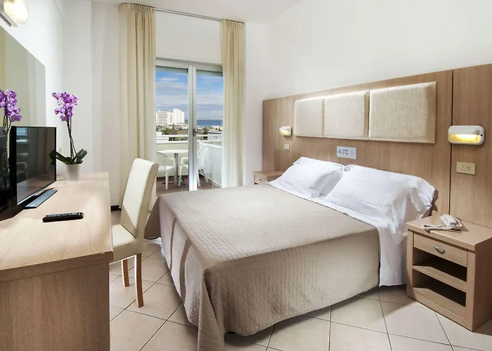 Cormoran فندق 4*